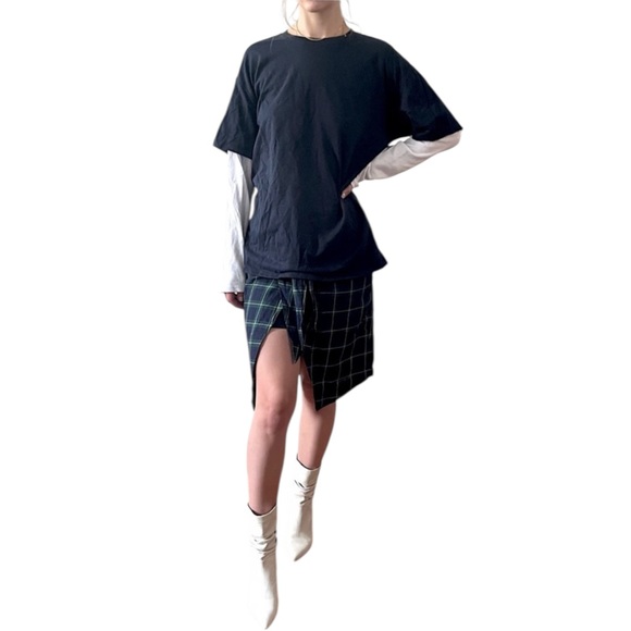 NWOT ORIGINAL USE Black White Layered Short + Long Sleeve Thermal Tee Shirt - M - Picture 3 of 16